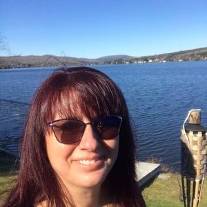 Meet your Posher, Sabrina